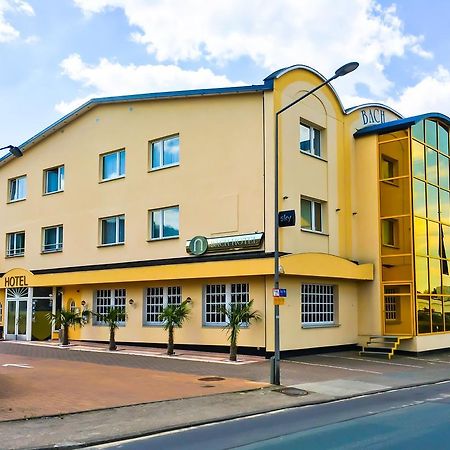 Bach Hotel Porta Westfalica Exterior foto